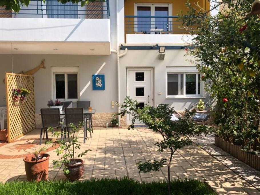 Eleni'S Maisonette Каламата Экстерьер фото